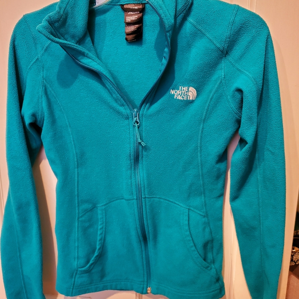 North Face sweater